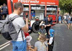 Besuchermagnet Jena Feierte Seine Feuerwehr Und Rettungskraefte 04
